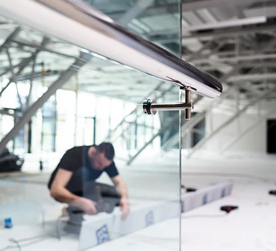 Parkland, FL highly skilled glass repair technicians